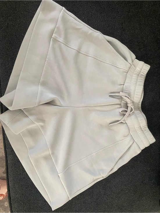 Varley Pants - Light Blue/Grey Women's Varley Drawstring Shorts- XS
